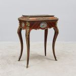 1760&nbsp;5212&nbsp;FLOWER TABLE